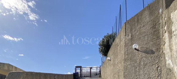 5 rooms Apartment in Messina, Italy No. 48343 2