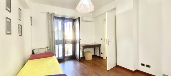 5 rooms Apartment in Messina, Italy No. 48343 34