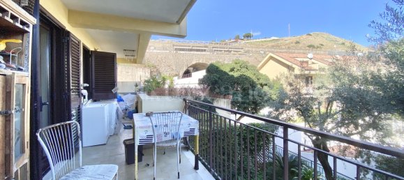 5 rooms Apartment in Messina, Italy No. 48343 47