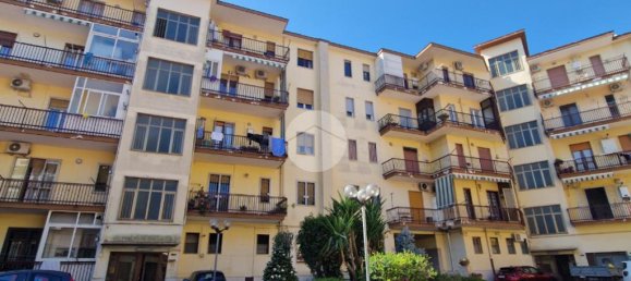 4 bedrooms Apartment in Frattamaggiore, Italy No. 52498 2