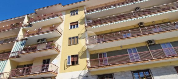 4 bedrooms Apartment in Frattamaggiore, Italy No. 52498 30