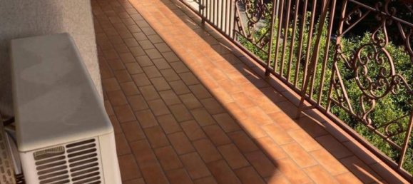 Вилла с 10 комнатами в Каролеи, Италия № 171642 10