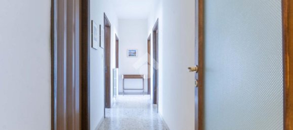 2 غرف نوم شقة في Roseto degli Abruzzi, Italy رقم 302243 3