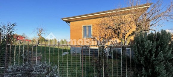 Villa de 2 dormitorios en Castana, Italy No. 112562 46