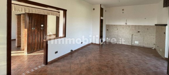 Villa de 2 dormitorios en Castana, Italy No. 112562 14