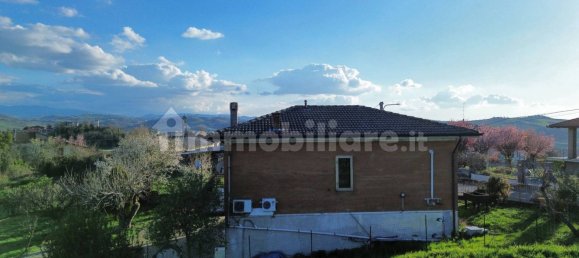 Villa de 2 dormitorios en Castana, Italy No. 112562 48