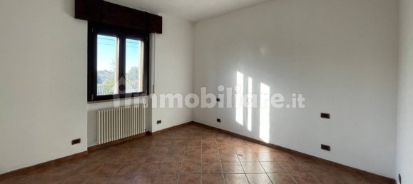 Villa de 2 dormitorios en Castana, Italy No. 112562 26