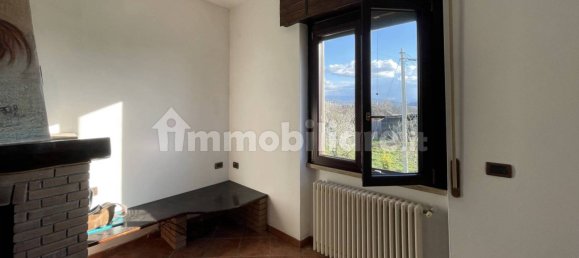 Villa de 2 dormitorios en Castana, Italy No. 112562 15