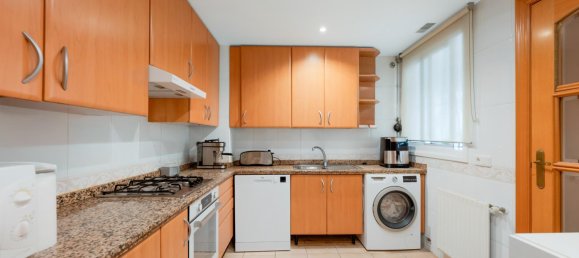 3 bedrooms Apartment in Marbella, Spain No. 135735 4