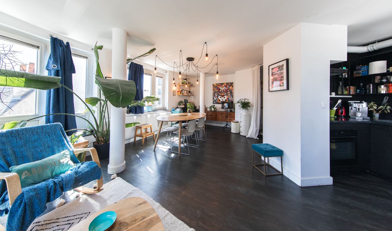 Квартира с 4 спальнями в Тур, Франция № 48342