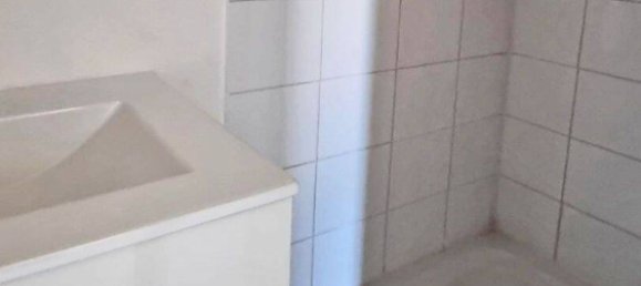 2 Schlafzimmer Villa in La Seyne-sur-Mer, France, Nr. 330126 5