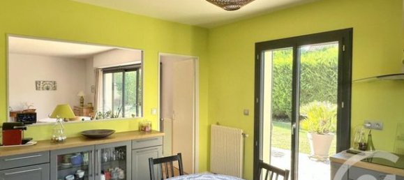 5 bedrooms House in Val-d'Oise, France No. 359570 8