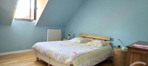 5 bedrooms House in Val-d'Oise, France No. 359570 18