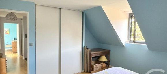 5 bedrooms House in Val-d'Oise, France No. 359570 17