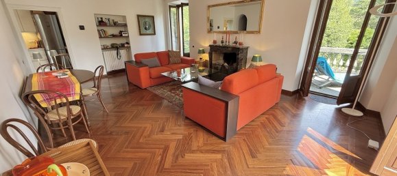 Квартира с 2 спальнями в Менаджо, Италия № 309798 9