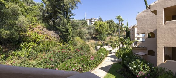 2 chambres Appartement à Marbella, Spain No. 251328 17