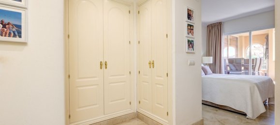 2 chambres Appartement à Marbella, Spain No. 251328 36