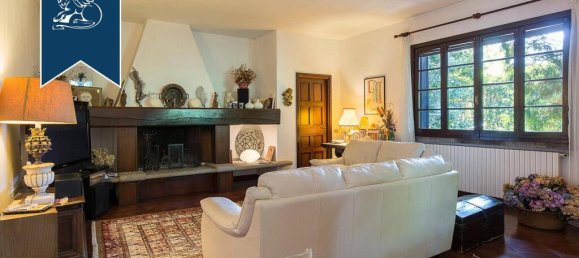 Villa de 5 dormitorios en Somma Lombardo, Italy No. 354915 4