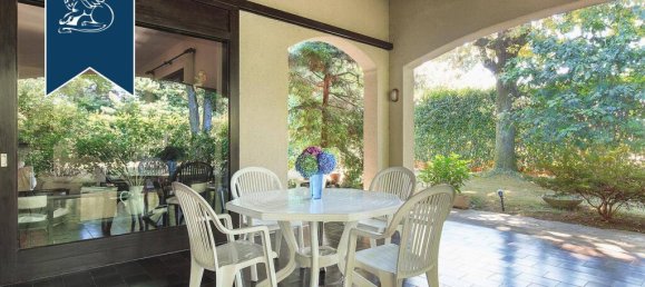 Villa de 5 dormitorios en Somma Lombardo, Italy No. 354915 27