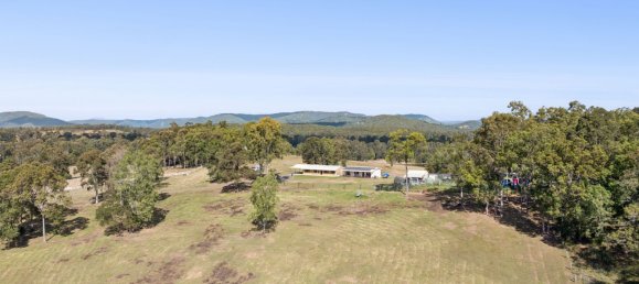 5 غرف نوم منزل في Belli Park, Australia رقم 404 5