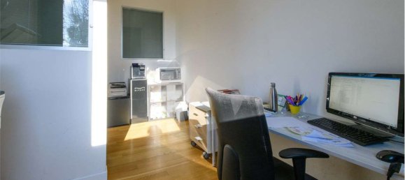 6 rooms Apartment in Reggio Emilia, Italy No. 71796 12