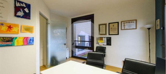 6 rooms Apartment in Reggio Emilia, Italy No. 71796 7