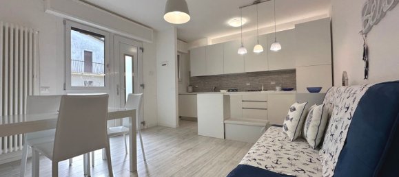3 rooms Apartment in Udine, Italy No. 127616 9