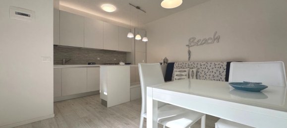 3 rooms Apartment in Udine, Italy No. 127616 23