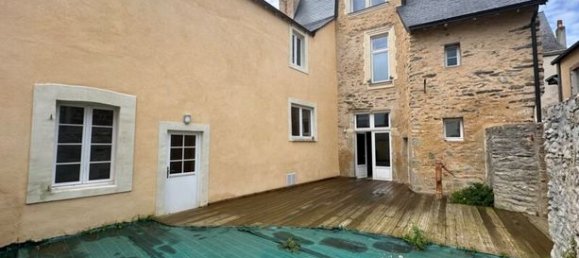 4 bedrooms House in Laval, France No. 311444 13