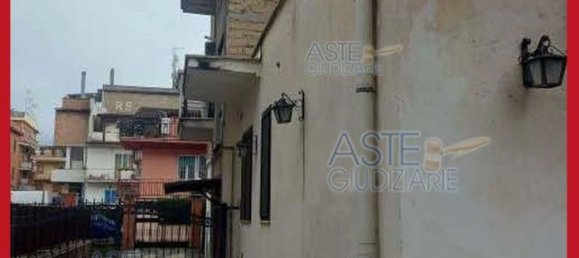 Apartamento T5 em Rome, Italy N.º 330855 6