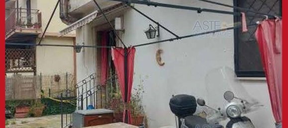 Apartamento T5 em Rome, Italy N.º 330855 10