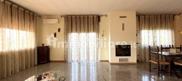 2 bedrooms Villa in Porto Viro, Italy No. 72861 10