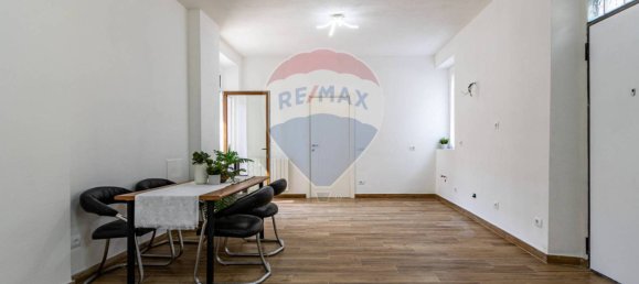 4-Zimmer Haus in Desio, Italy, Nr. 295824 10