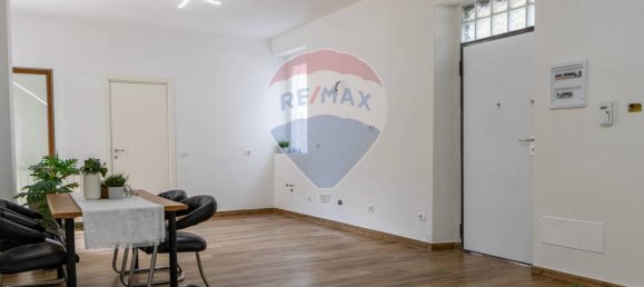 4-Zimmer Haus in Desio, Italy, Nr. 295824 9