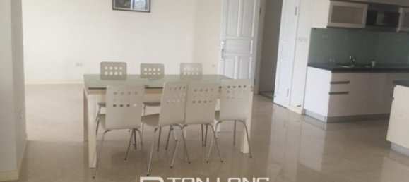 3 bedrooms Apartment in Tay Ho, Vietnam No. 2430 4