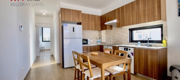 2 Schlafzimmer Wohnung in Larnaca, Zypern, Nr. 26303 5