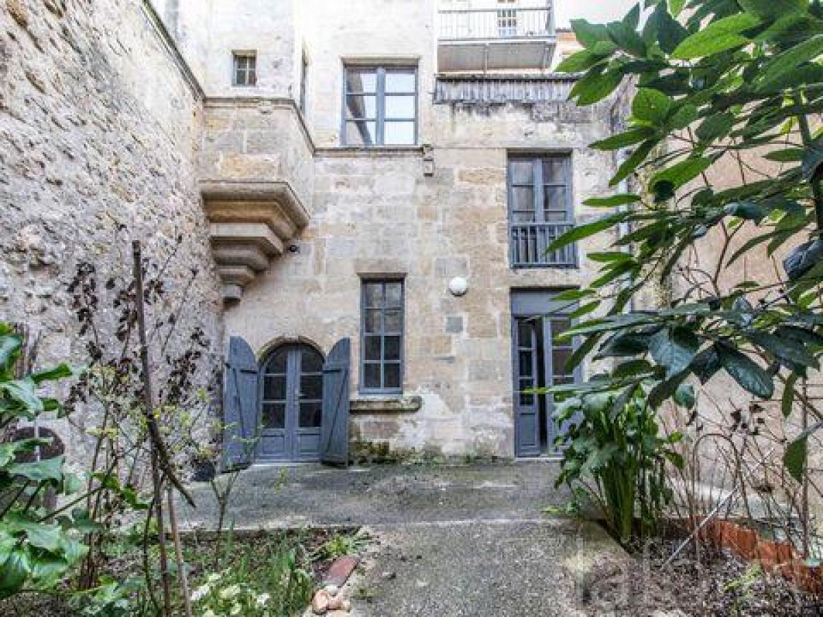 2 bedrooms Condo in Perigueux, France No. 15244