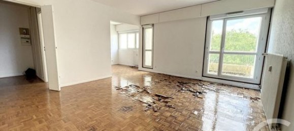 Квартира с 4 спальнями в Виллер-ле-Нанси, Франция № 309273 4