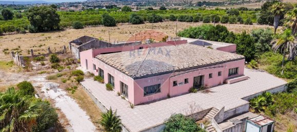 Propriété commerciale à Syracuse, Italy 1068m² No. 272225 21