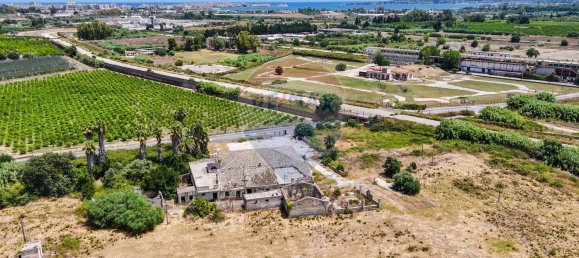 Propriété commerciale à Syracuse, Italy 1068m² No. 272225 37