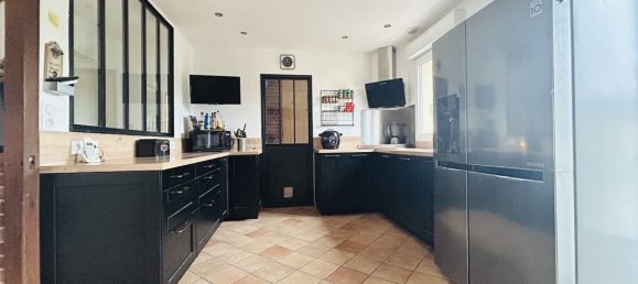 7 bedrooms Villa in Treon, France No. 90643 16