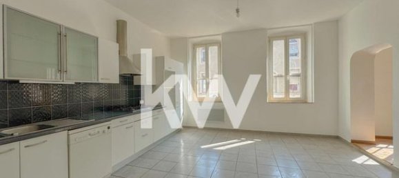 2 bedrooms Apartment in Saint-Gilles, France No. 280196 2