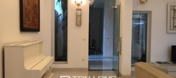 3 bedrooms Villa in Tay Ho, Vietnam No. 2657 8