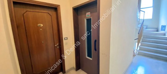 Apartamento de 3 habitaciónes en Stresa, Italy No. 71597 10