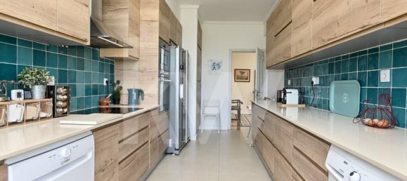 4 bedrooms Apartment in Lisbon, Portugal No. 85592 11