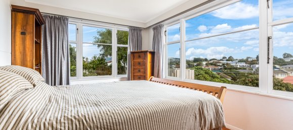 2 Schlafzimmer Haus in Titahi Bay, New Zealand, Nr. 73 8