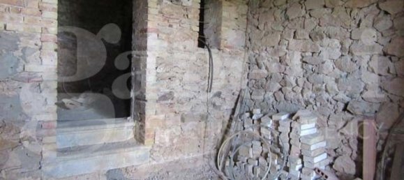 6 rooms House in Gavorrano, Italy No. 70767 3