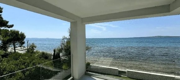 4 bedrooms House in Zadar, Croatia No. 176 10