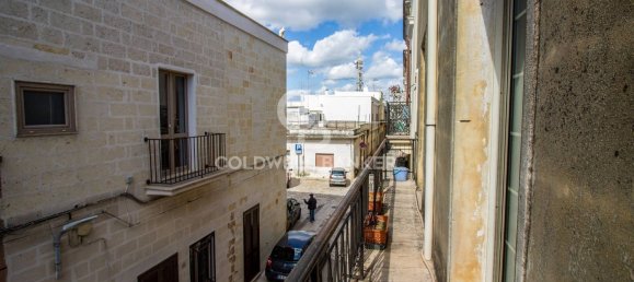 3 rooms House in Mesagne, Italy No. 84210 15