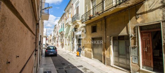 3 rooms House in Mesagne, Italy No. 84210 13